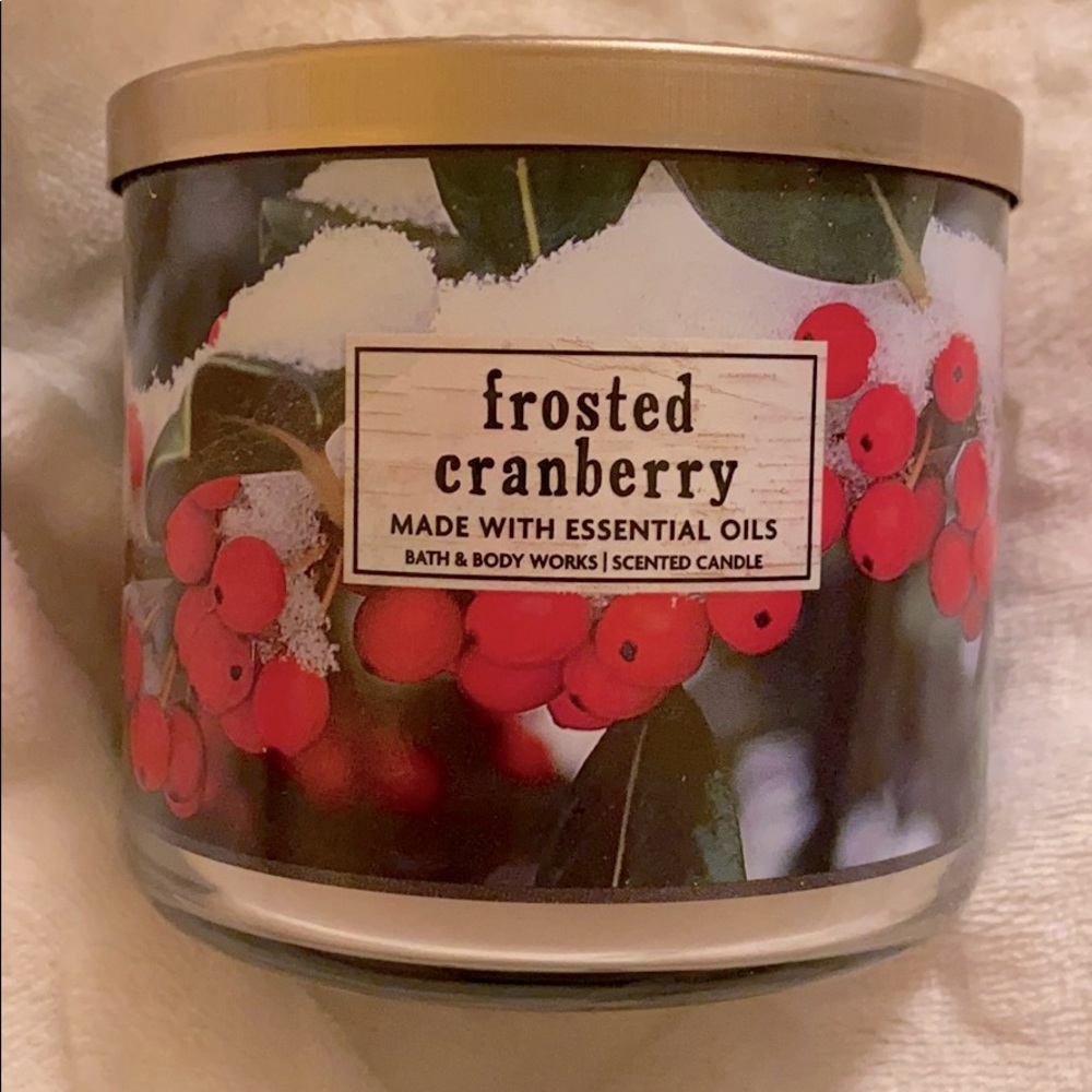 Frosted Cranberry 3 wick candle